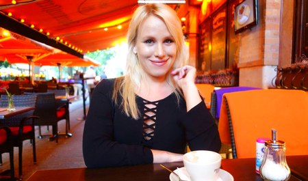 Amerikaner fickt russischen Schatz in Budapest anal