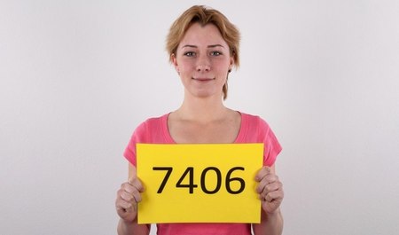 Eine tschechische Studentin wird beim Casting besser ausgepeitscht als manche Schauspielerinnen
