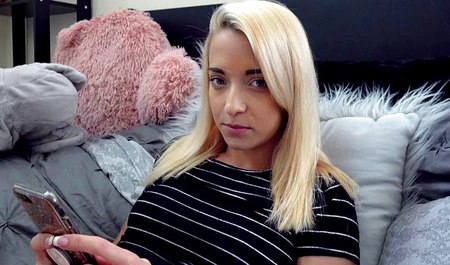 Ich habe morgens meine blonde Nachbarin erwischt und Sex mit ihr gehabt