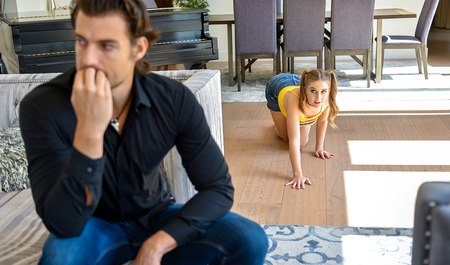 Junge Frau: Je kleiner das Loch, desto größer der Nervenkitzel