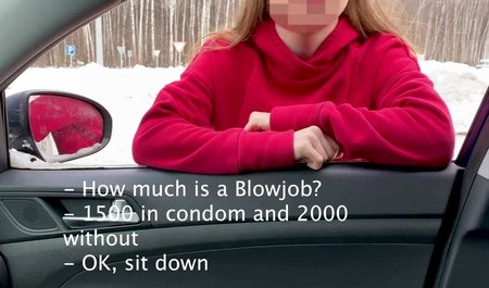 Habe mich unterwegs für ein Mädchen interessiert und sie gezwungen, für Geld einen Blowjob zu geben