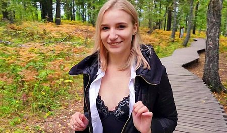 Bruder hat Sex mit Stiefschwester im Stadtpark