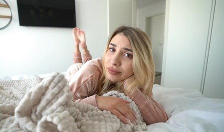 Stiefschwester Jenny Lux bestand auf einer Massage und bekam Sex