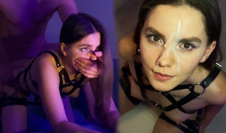 Eine bescheidene Freundin hat sich als BDSM verkleidet und ihre Freundin dazu verleitet, selbstgemachte Pornos zu machen