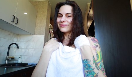 Für zweitausend Dollar wird jedes Mädchen zustimmen...