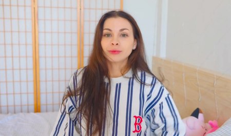 Der faule Ehemann entpuppte sich als Millionär und Loli Lips beschert ihm tollen Sex