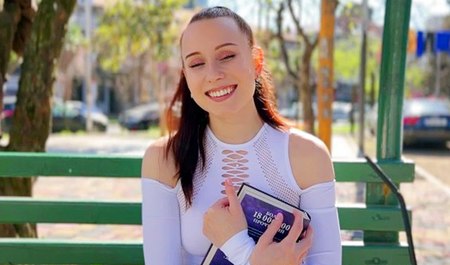 Der Typ dankte dem Mädchen für ihre Hilfe mit seinem Schwanz