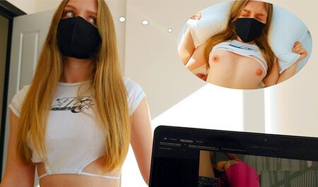 Er ließ ein hungriges Mädchen nicht in das Haus seines Nachbarn und fickte ihn mit seinem eigenen Schwanz