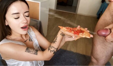 Wenn du Pizza willst, aber kein Geld hast, dann bleibt dir nur noch Sex und Blowjob...