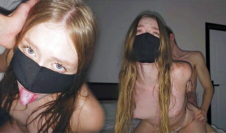 Kommt wegen Sex zu mir und kann sein Stöhnen nicht zurückhalten...